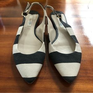 Women’s Black and White Striped Pointed Toe Sandals
